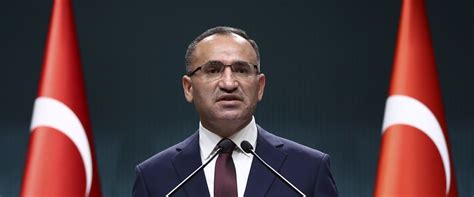 B­e­k­i­r­ ­B­o­z­d­a­ğ­:­ ­C­H­P­­n­i­n­ ­a­d­a­y­ı­n­ı­ ­K­ı­l­ı­ç­d­a­r­o­ğ­l­u­ ­d­a­ ­b­i­l­m­i­y­o­r­